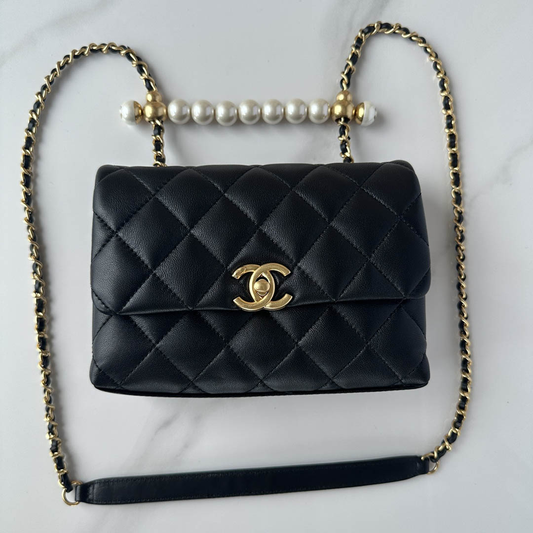 Chanel 24A Mini Flap Bag With Top Handle AS5002