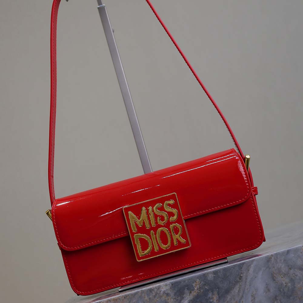 Miss Dior Flap Bag Black Patent Calfskin M2610