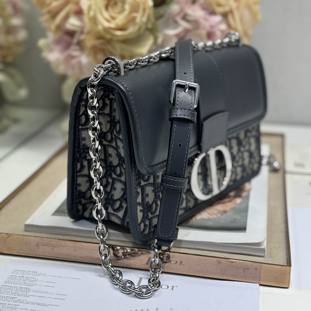 Dior 30 Montaigne East-West Handbag Chain M9334