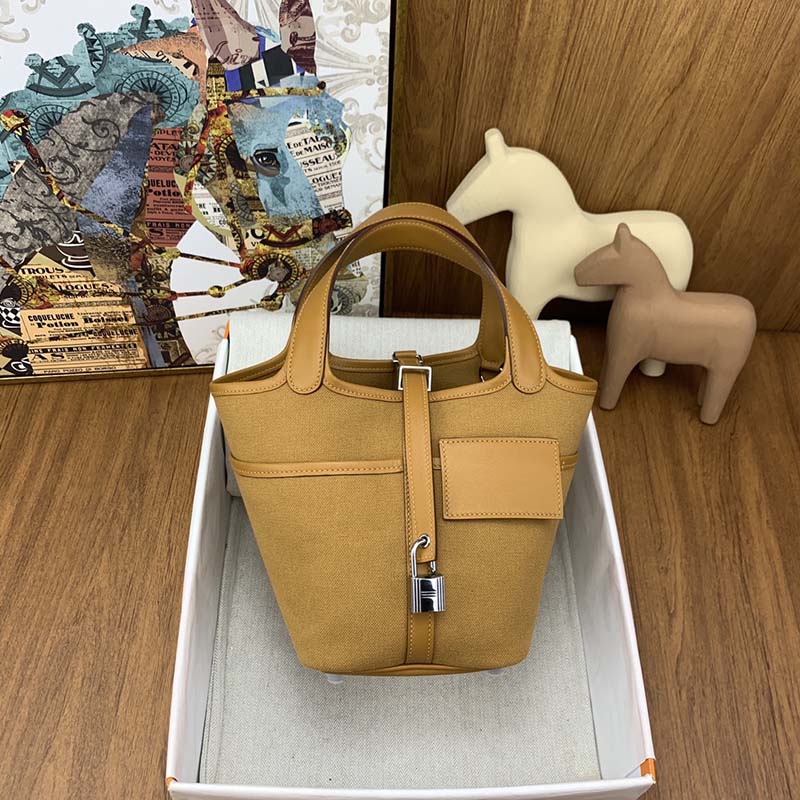 Hermès Picotin Lock Cargo Hermes Bucket Bag