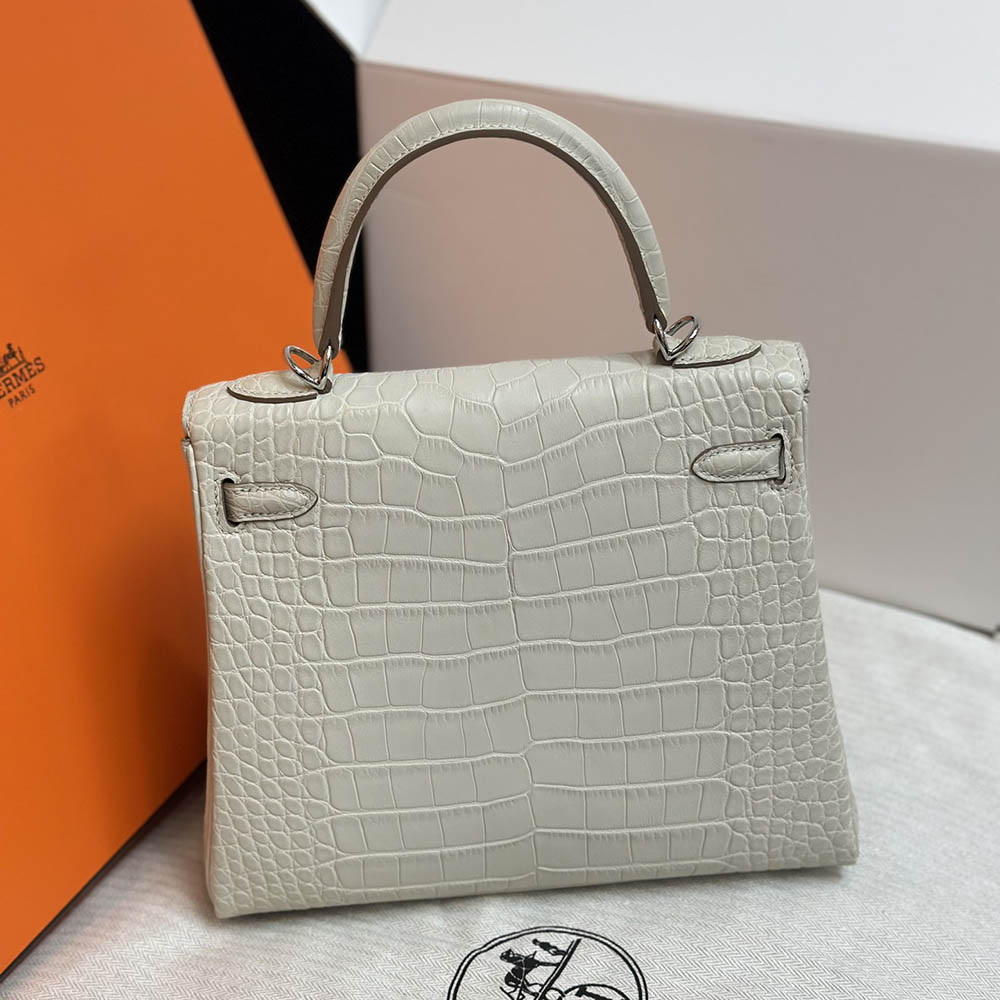 Hermès Kelly 25 Crocodile Women Hermes Handbag