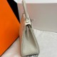 Hermès Kelly 25 Crocodile Women Hermes Handbag