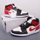 Air Jordan 1 Mid WMNS Black Toe Sneaker BQ6472