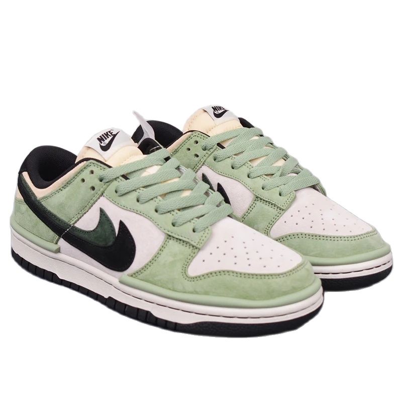 Nike SB Dunk Low Sneakers Otomo Katsuhiro Double Hook DZ2794 766OD